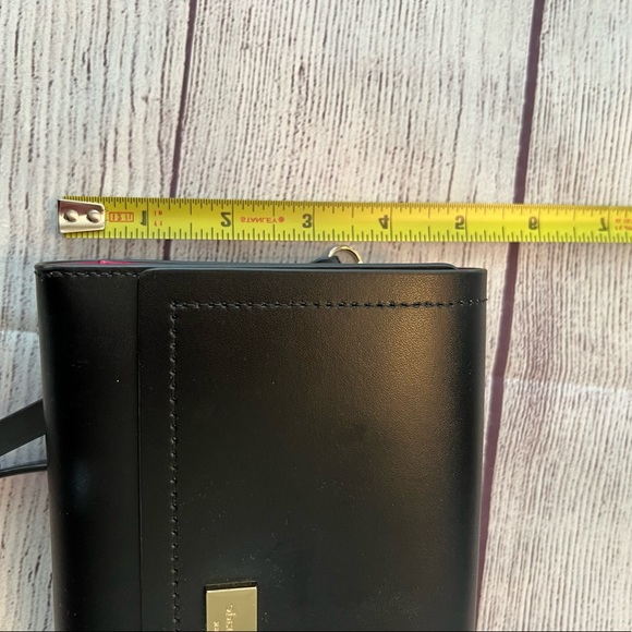 Kate Spade Crossbody Phone Purse - Picture 7 of 8